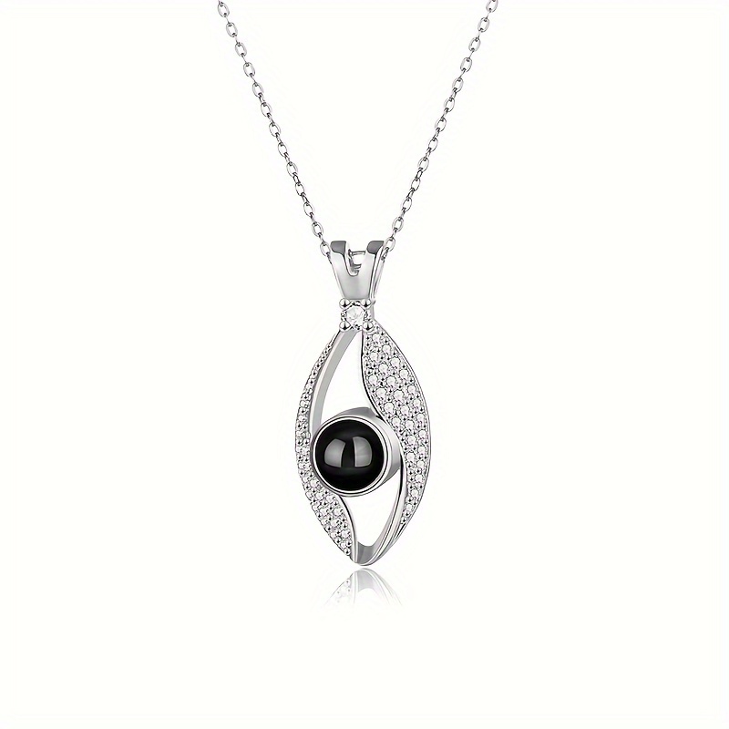 Customized Picture Pendant Necklace for Loved Ones